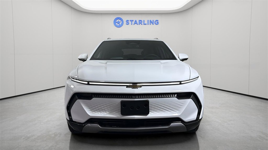 Used 2025 Chevrolet Equinox EV LT image 15