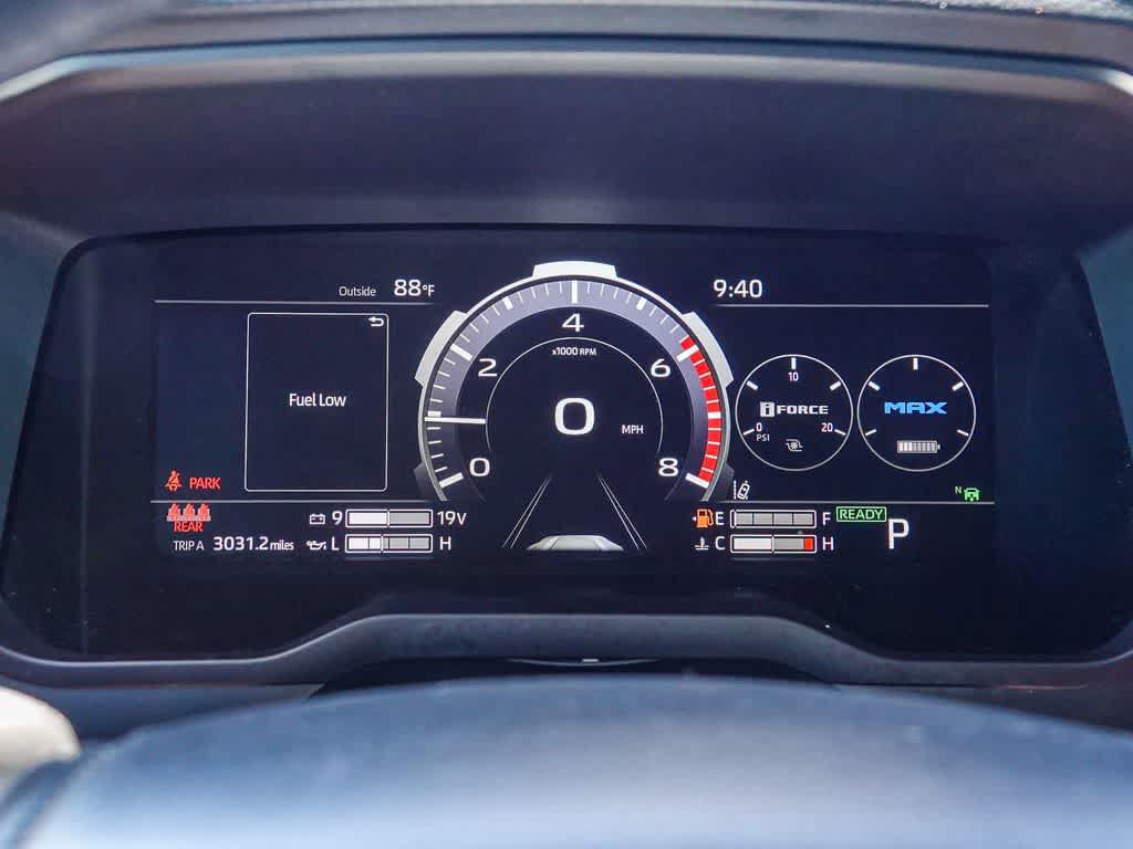 Used 2023 Toyota Tundra Limited AWD/4WD image 23