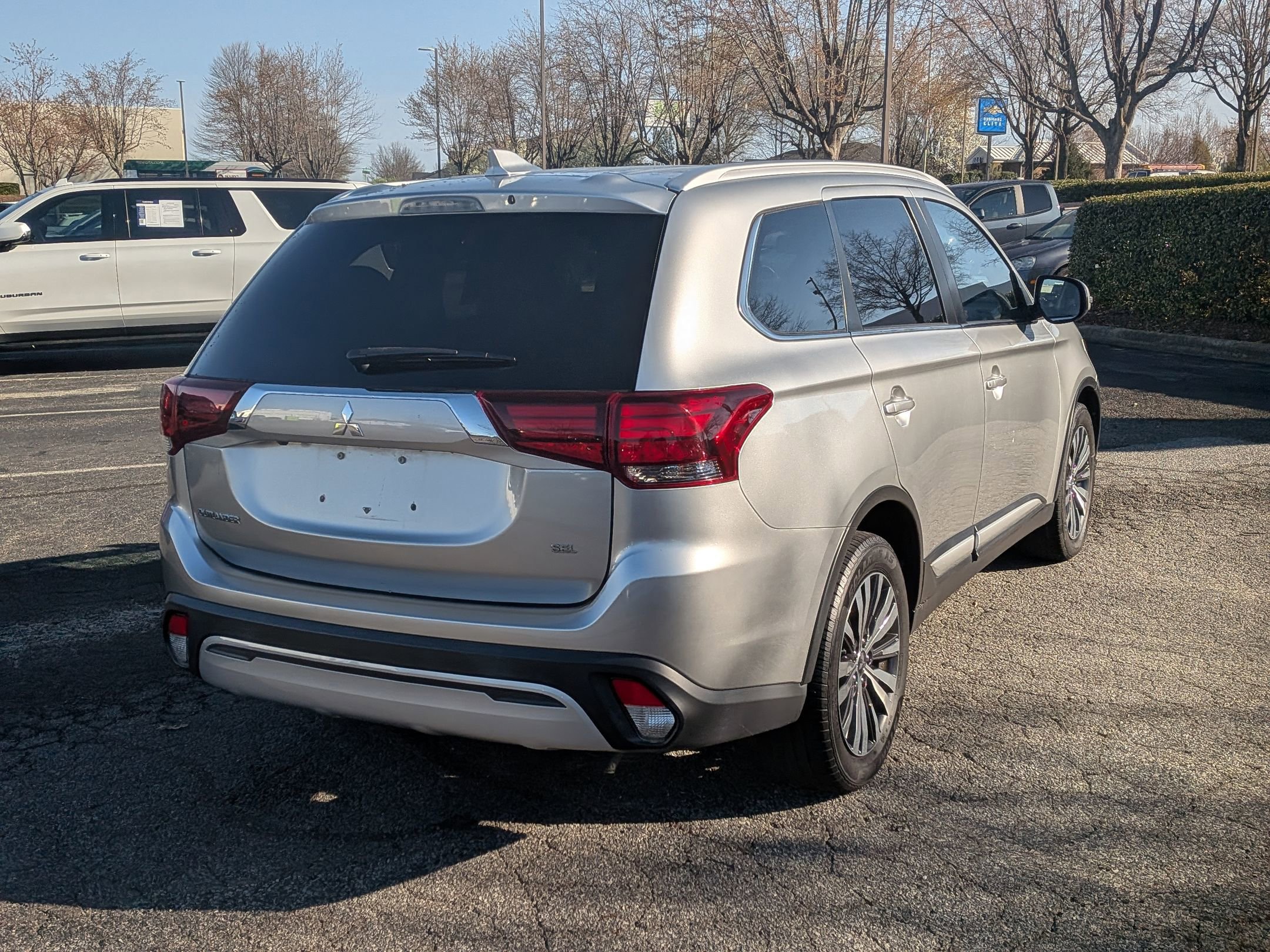 Used 2020 Mitsubishi Outlander SEL image 9