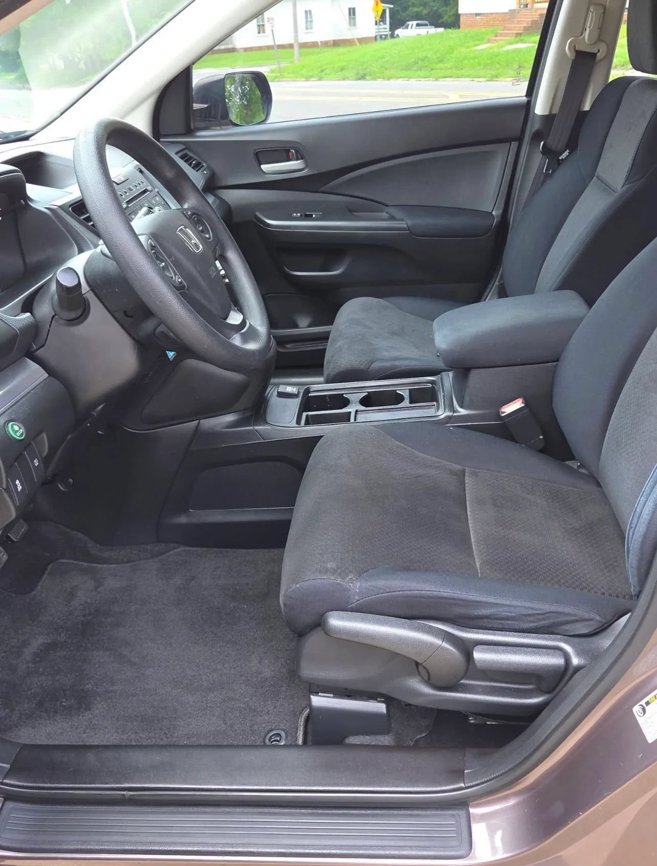 Used 2015 Honda CR-V LX image 10