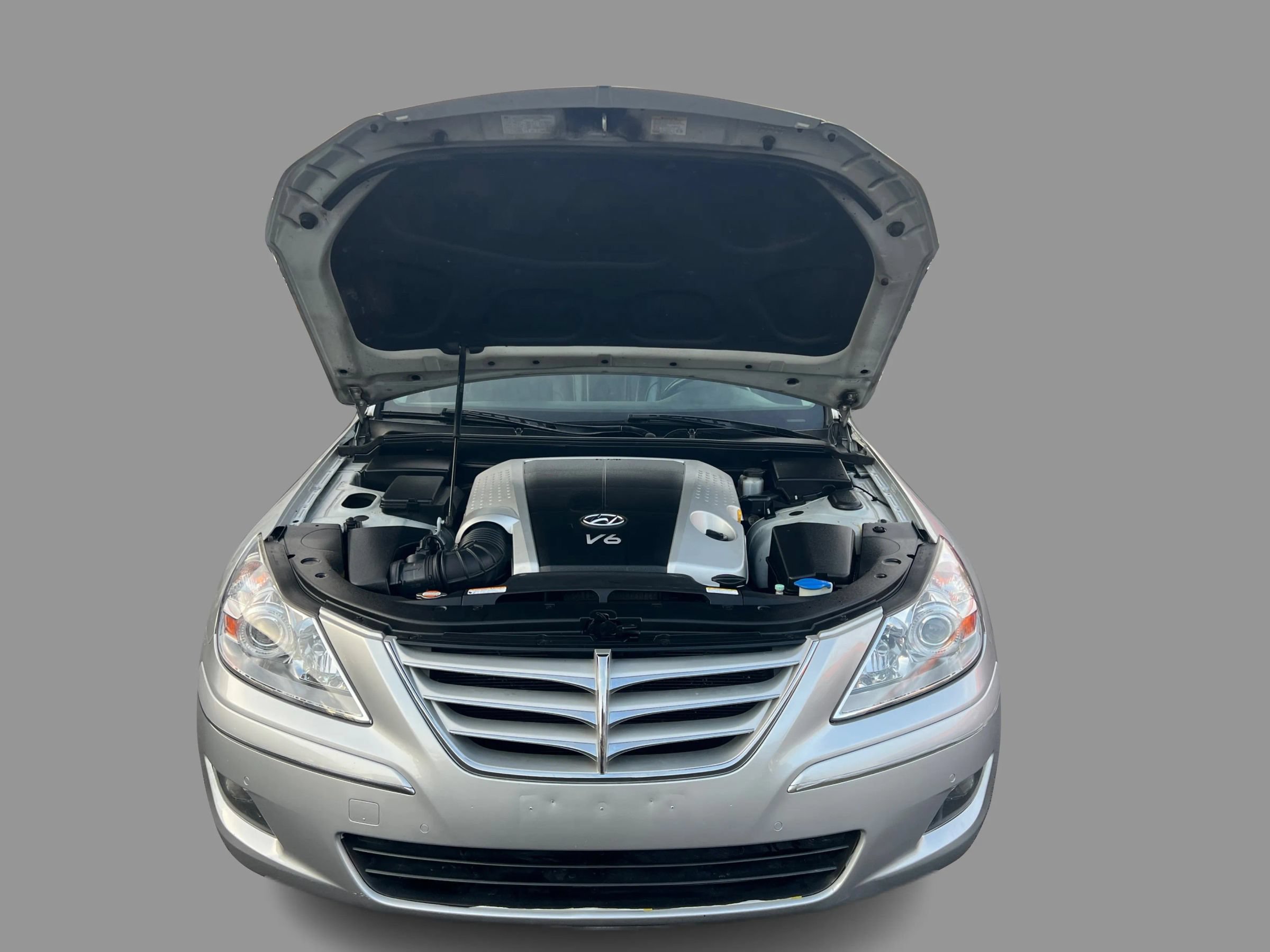 Used 2009 Hyundai Genesis 3.8 w/ Technology Pkg 4 RWD image 13
