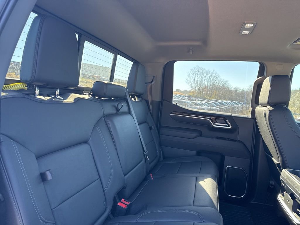 New 2025 GMC Sierra 1500 Elevation w/ Elevation Premium Package image 29