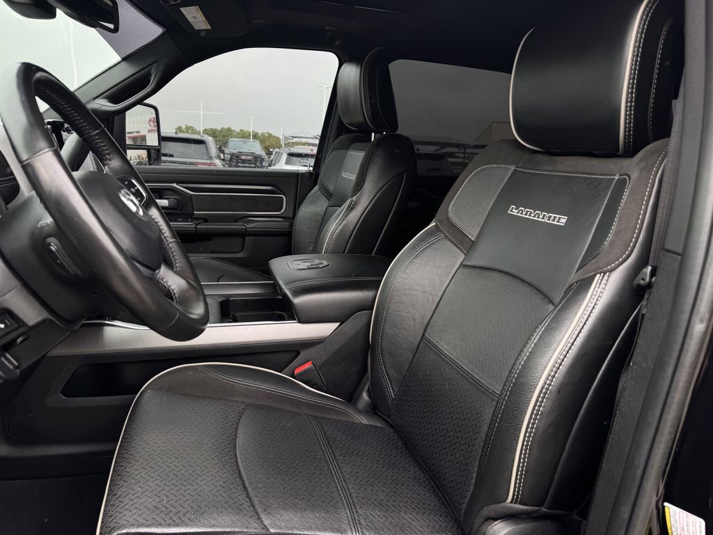 Used 2024 RAM 2500 Laramie w/ Night Edition image 25