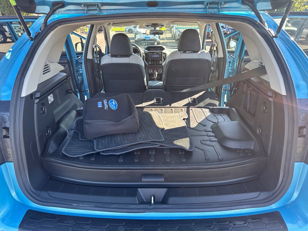 Used 2023 Subaru Crosstrek Hybrid w/ Moonroof Package w/Navigation AWD/4WD image 16