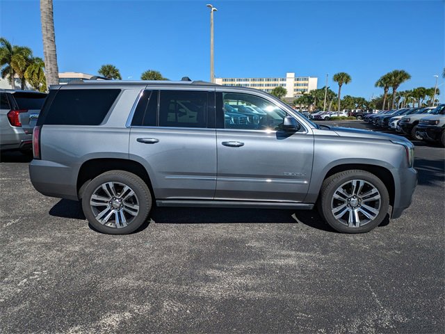 Used 2019 GMC Yukon Denali w/ Denali Ultimate Package image 3