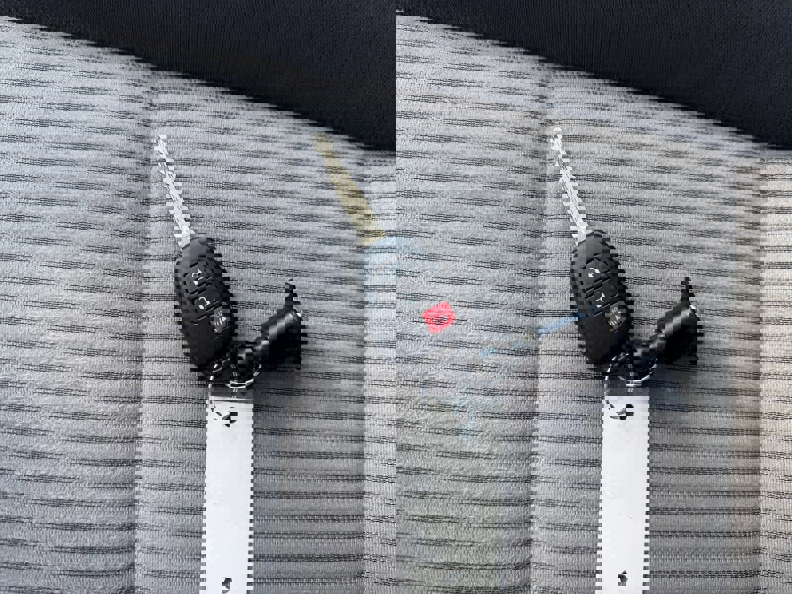 Used 2014 Toyota RAV4 XLE AWD/4WD image 10