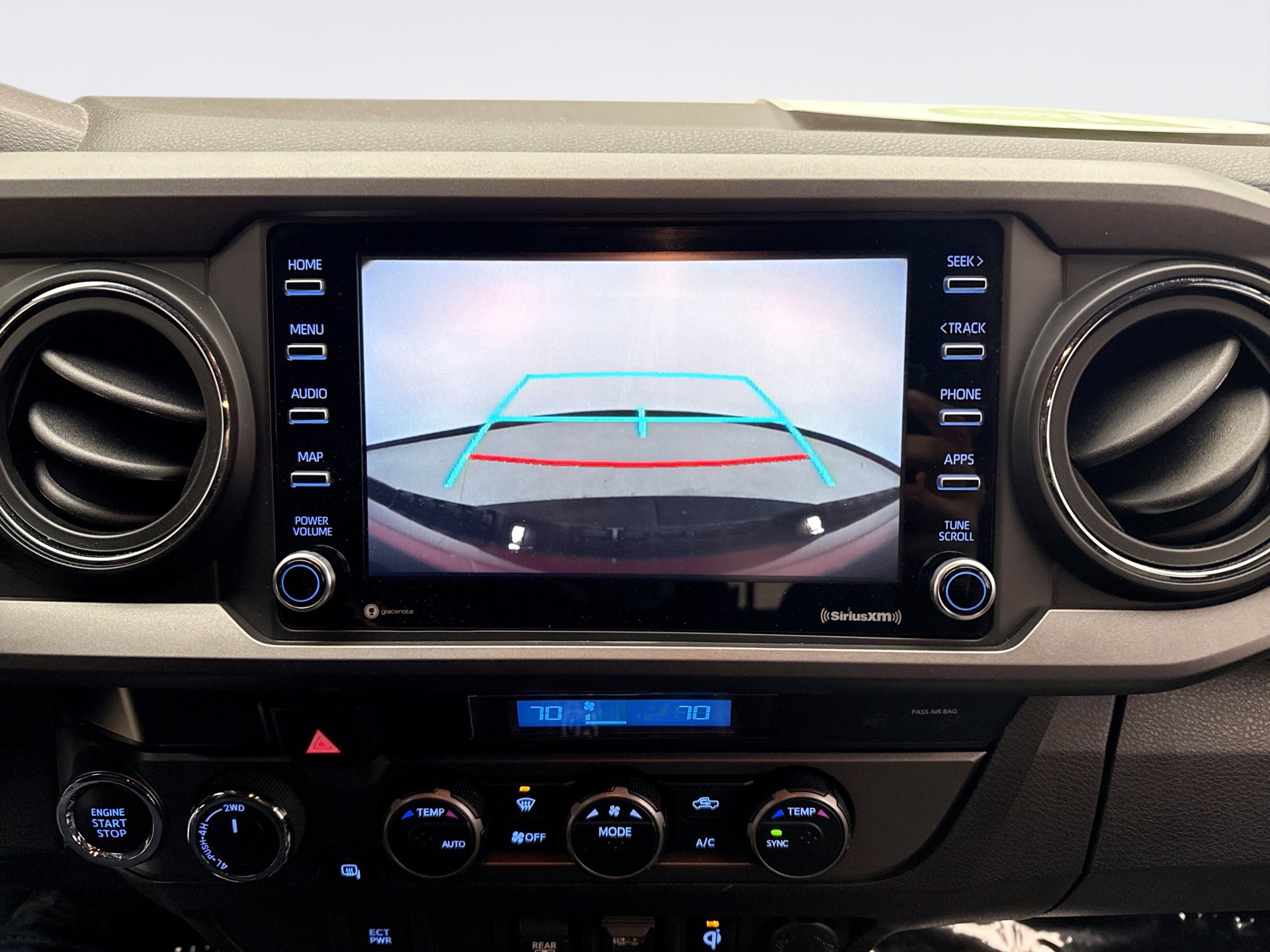 Used 2021 Toyota Tacoma TRD Sport image 15