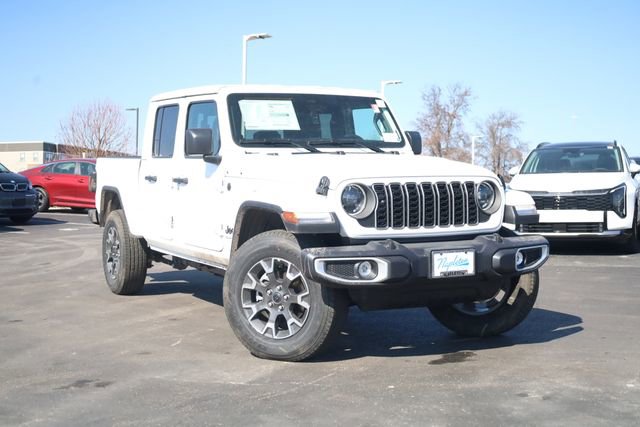 New 2026 Jeep Gladiator Sport AWD/4WD image 2