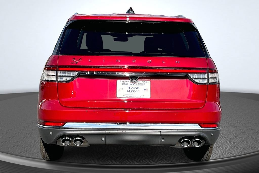 New 2026 Lincoln Aviator AWD image 4