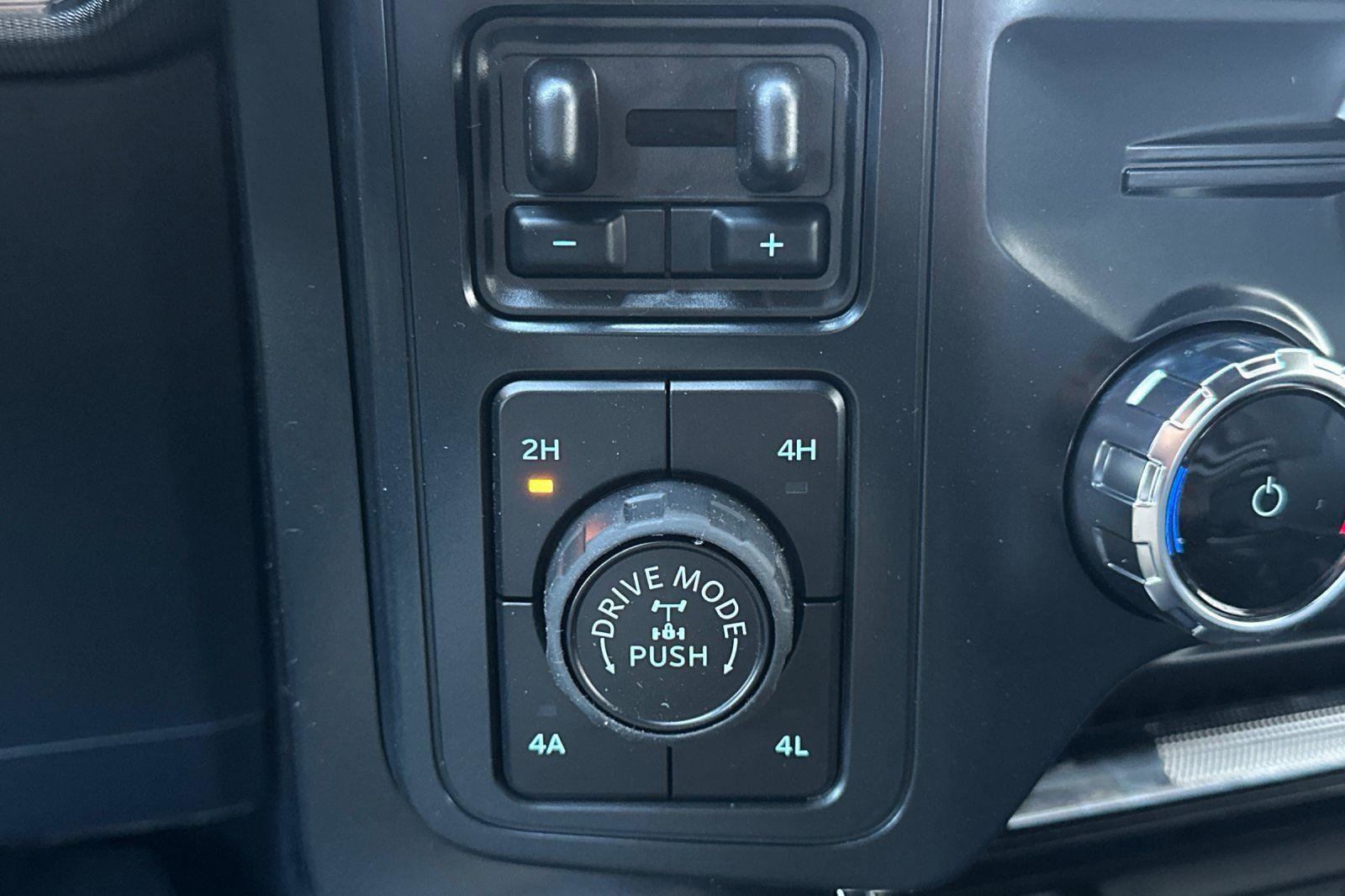 New 2025 Ford F150 Raptor image 25