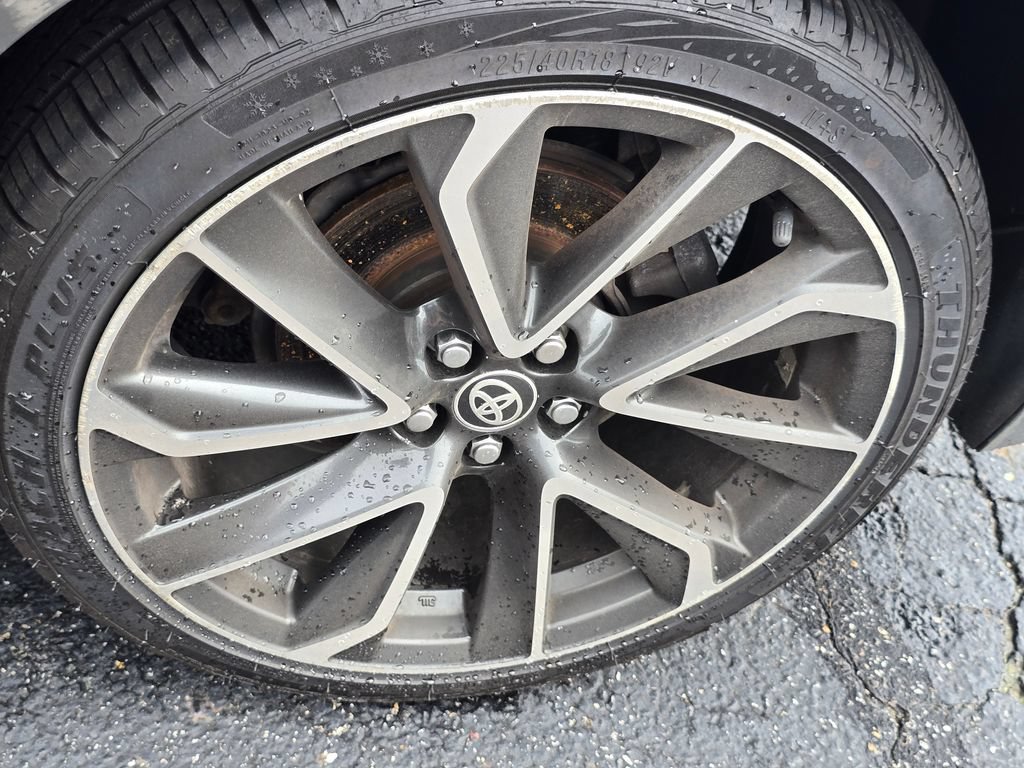 Certified 2019 Toyota Corolla XSE FWD image 18