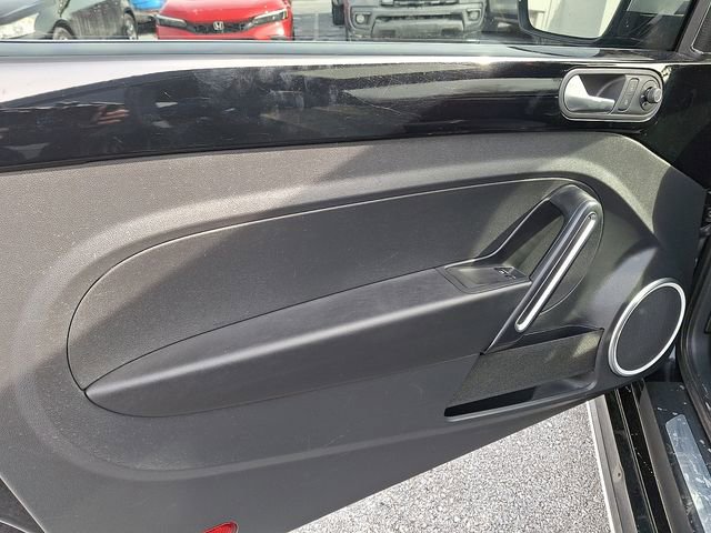 Used 2016 Volkswagen Beetle 1.8T Dune w/ Dune Technology Package image 12