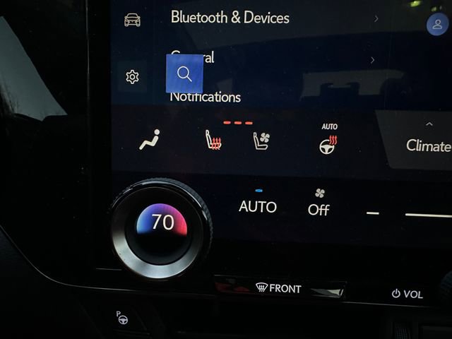 Used 2025 Lexus NX 450h+ F Sport image 28