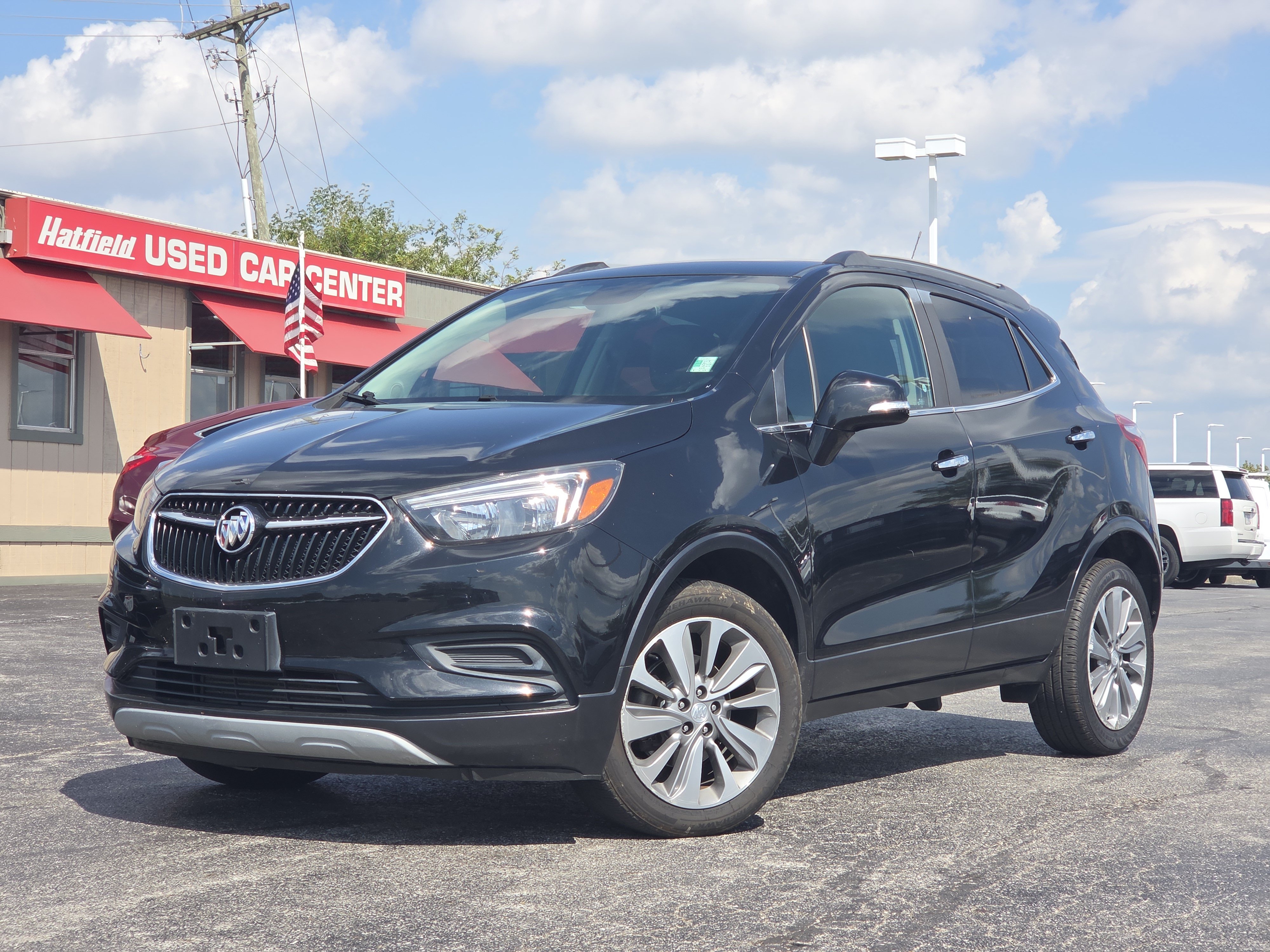 Used 2018 Buick Encore Preferred FWD image 2