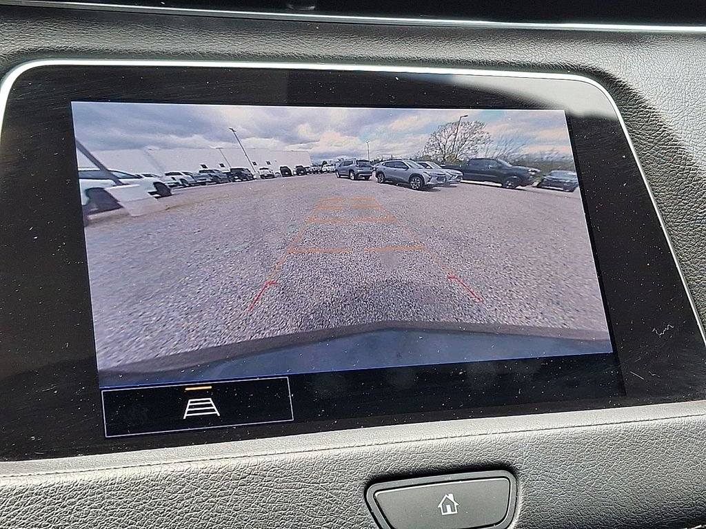 Used 2022 Cadillac XT4 Premium Luxury w/ Safety Alert Package AWD/4WD image 17