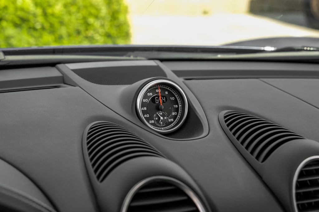 Used 2025 Porsche 718 Cayman RWD image 24