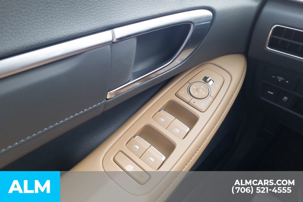 Used 2023 Hyundai Sonata Limited image 30
