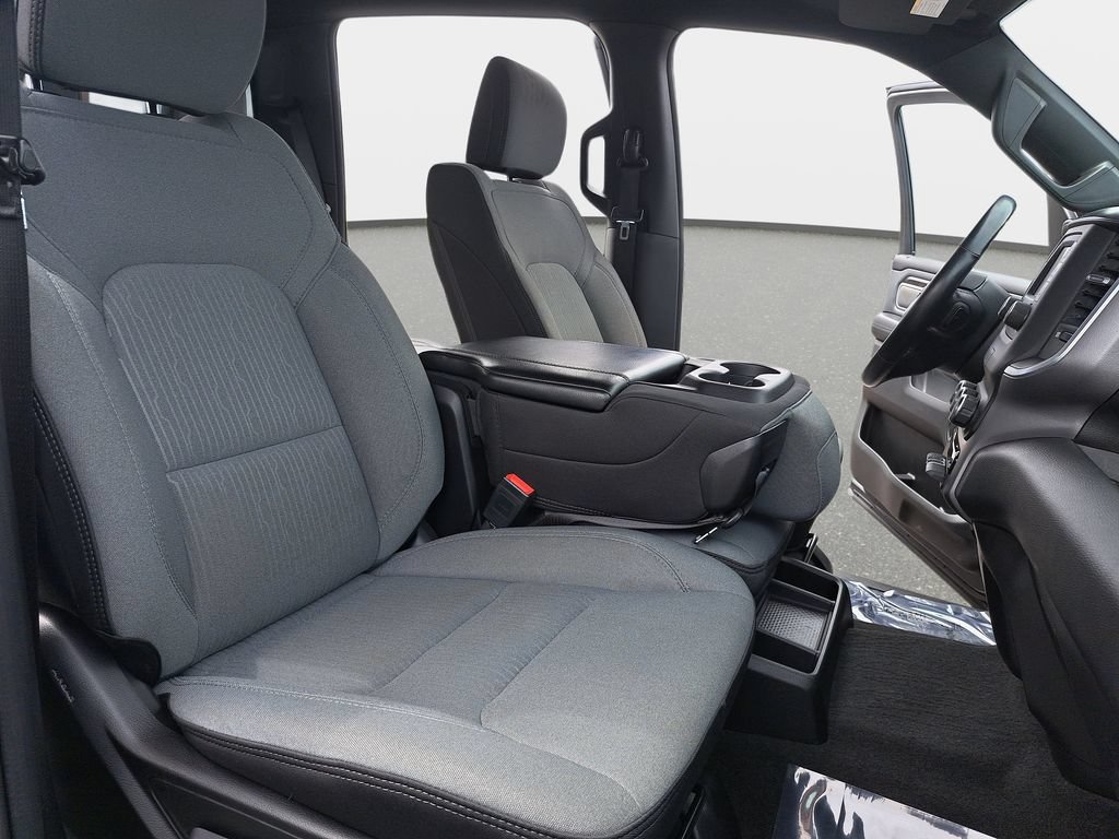Used 2022 RAM 1500 Big Horn AWD/4WD image 10