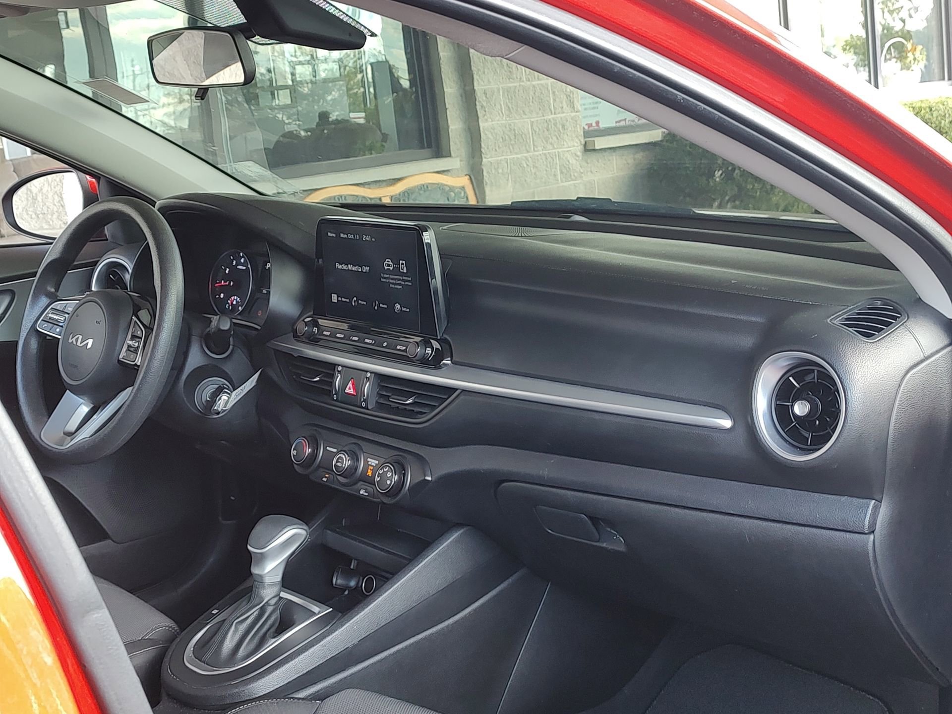 Used 2024 Kia Forte LXS image 5