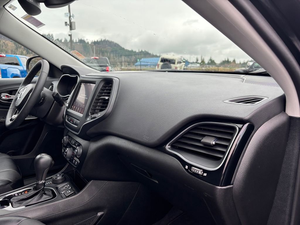Used 2023 Jeep Cherokee Altitude Lux w/ Lux Elite Package image 27