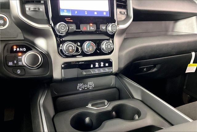 New 2026 RAM 1500 Express AWD/4WD image 7