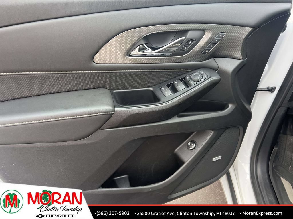 Certified 2023 Chevrolet Traverse Premier w/ LPO, Floor Liner Package AWD/4WD image 16