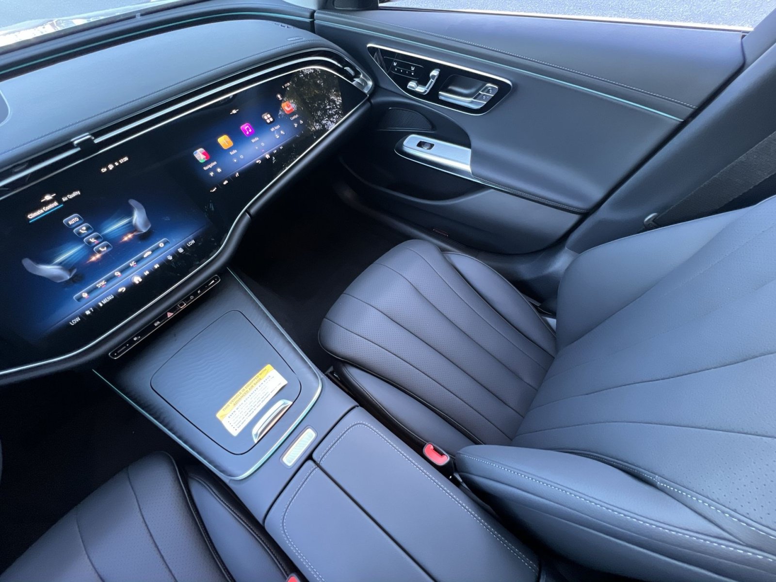New 2027 Mercedes-Benz E 450 4MATIC Sedan image 14