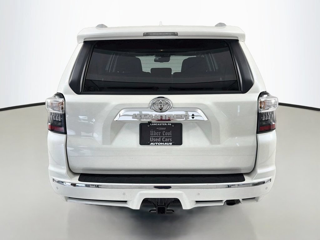 Used 2023 Toyota 4Runner Limited AWD/4WD image 6