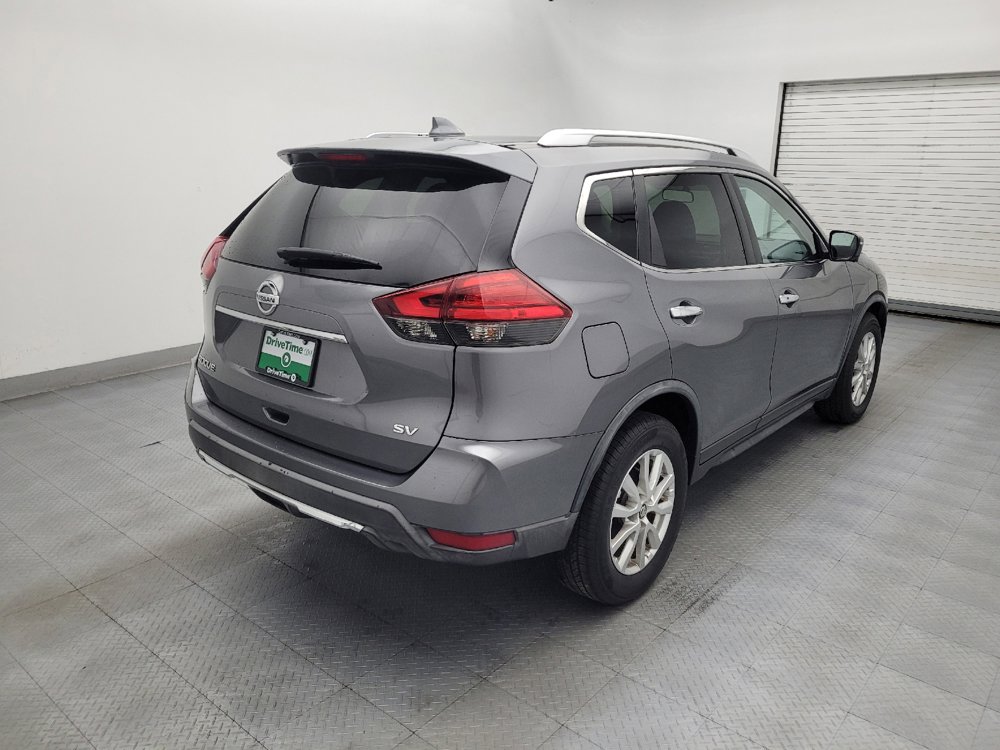 Used 2017 Nissan Rogue SV w/ SV Premium Package FWD image 9