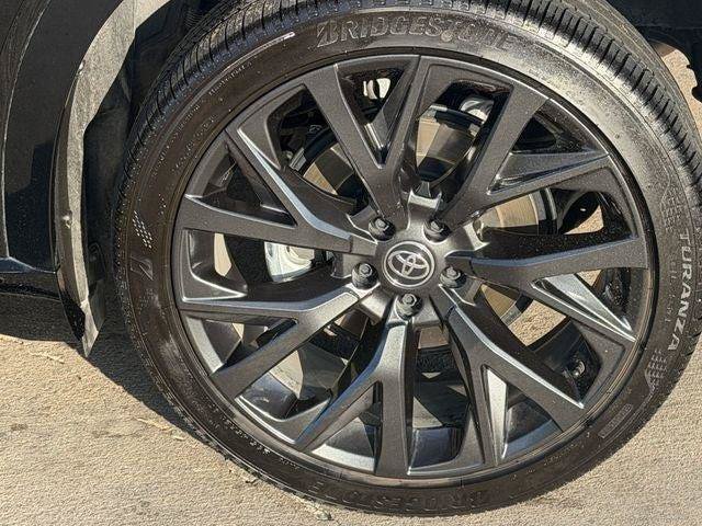 Certified 2025 Toyota Crown Signia w/ Advanced Technology Package AWD/4WD image 8