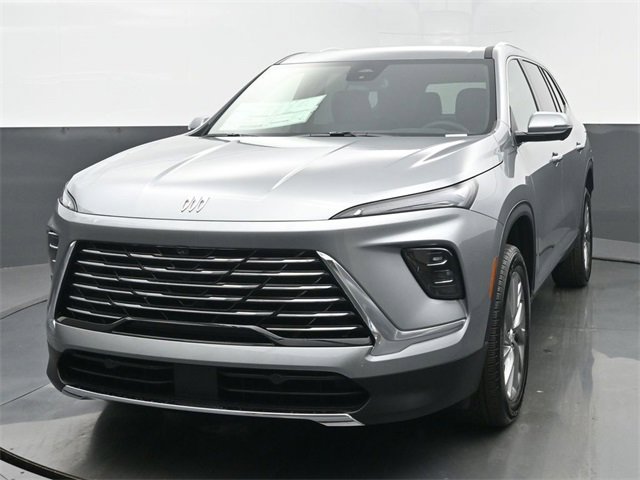 New 2026 Buick Enclave Preferred w/ LPO, Floor Liner Package