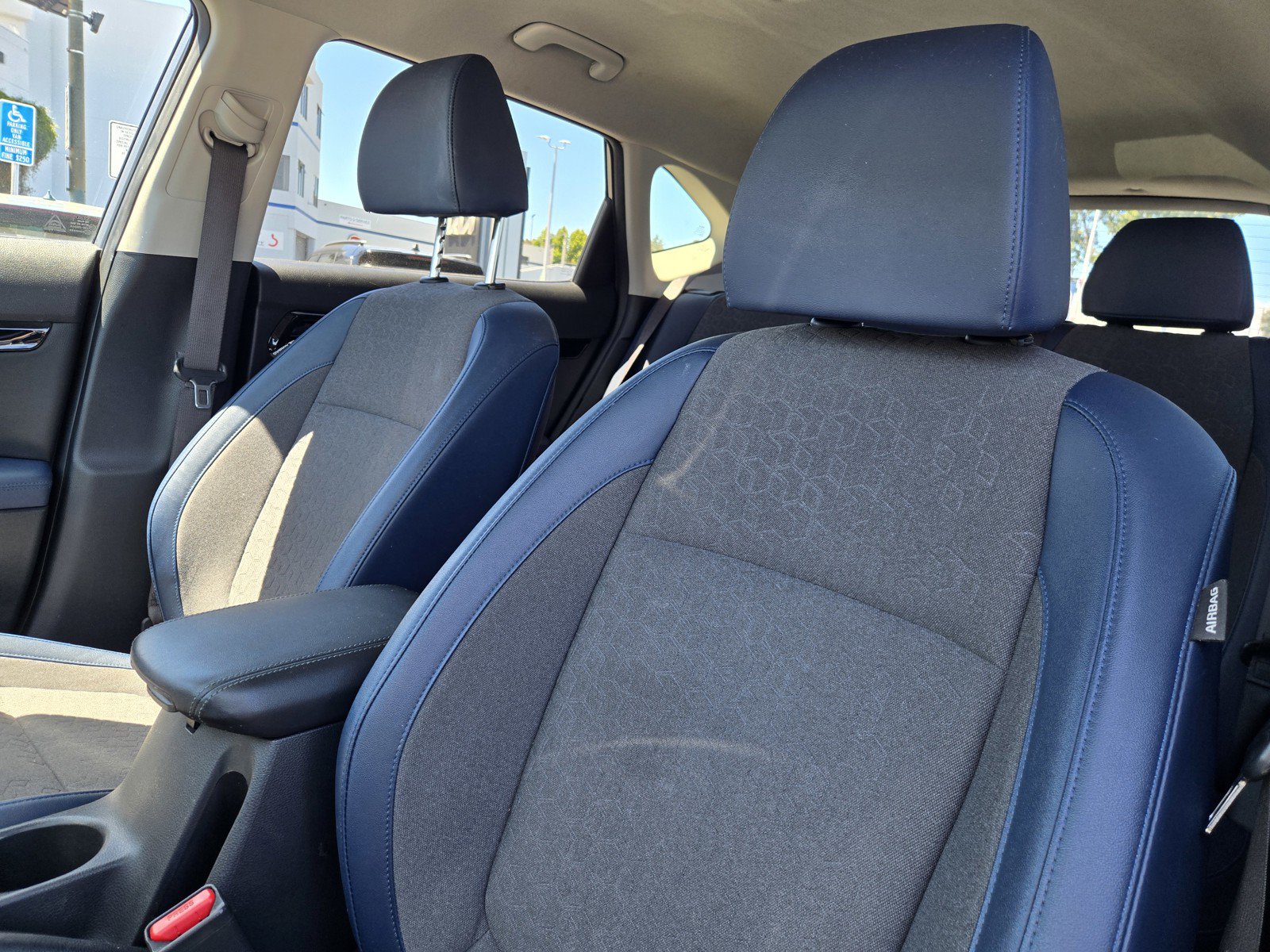 Used 2024 Kia Seltos S AWD/4WD image 15