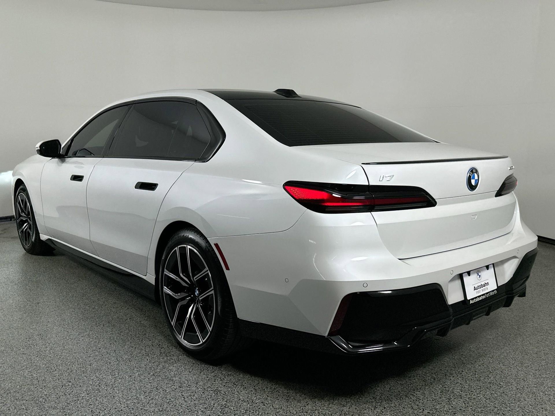 New 2026 BMW i7 eDrive50 w/ M Sport Package image 6