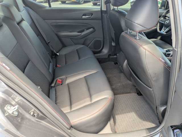 Used 2024 Nissan Altima 2.5 SR FWD image 26