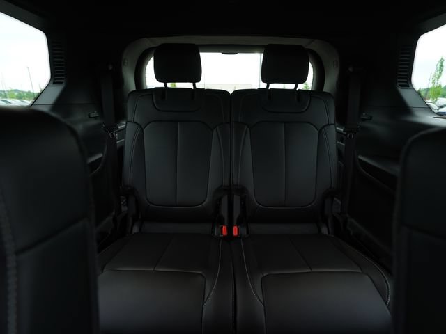 New 2026 Jeep Grand Cherokee L Limited w/ Limited Altitude Package AWD/4WD image 29