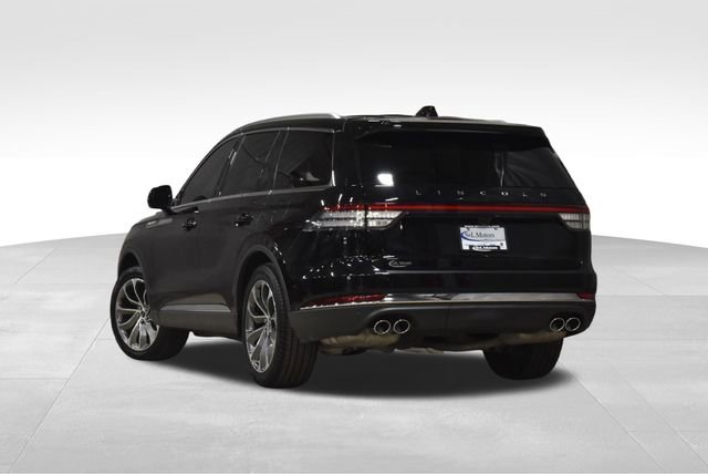 Used 2025 Lincoln Aviator Reserve image 2