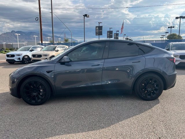 Used 2023 Tesla Model Y 2WD image 6