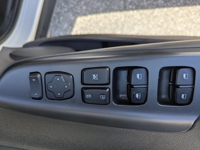 Used 2022 Hyundai Kona SEL w/ Cargo Package image 10