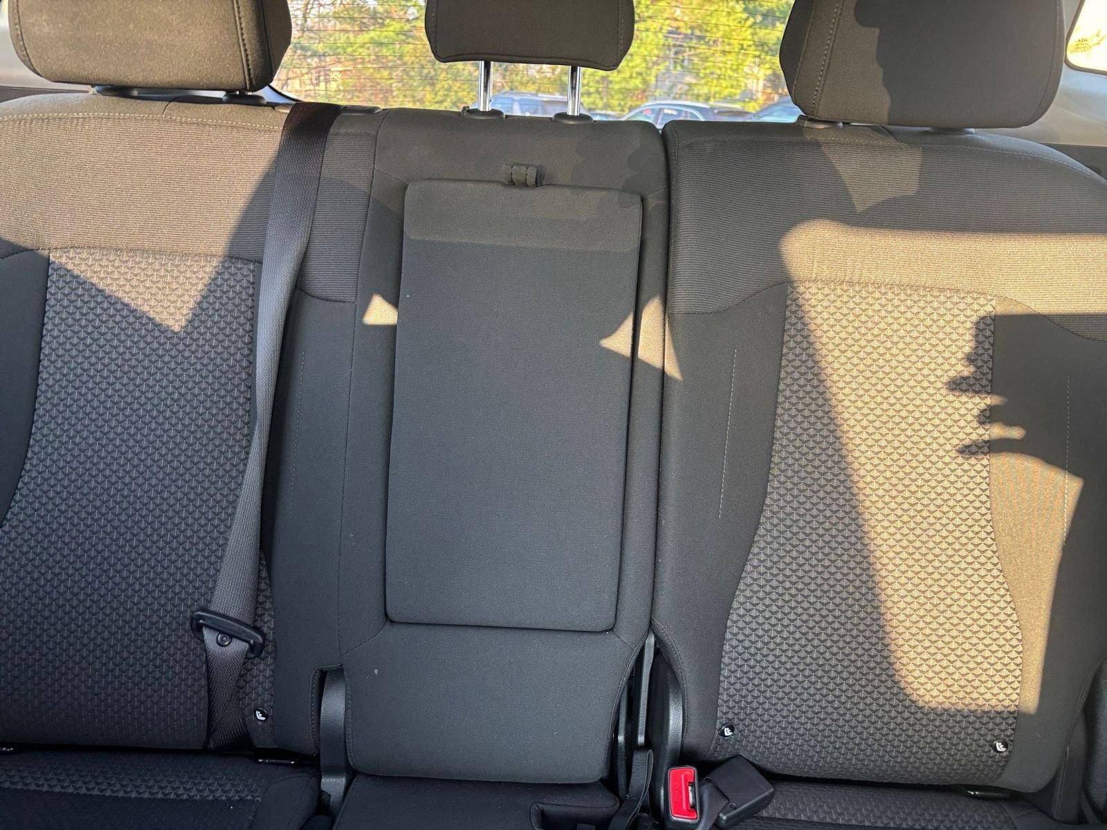Used 2025 Kia Sportage LX image 36