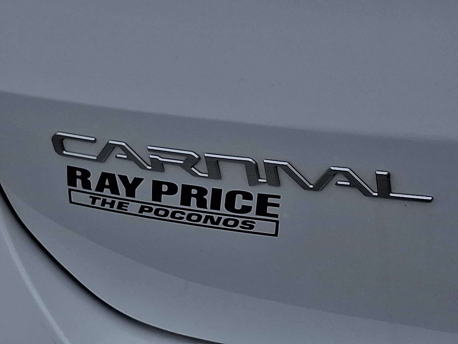 Used 2023 Kia Carnival SX Prestige FWD image 35