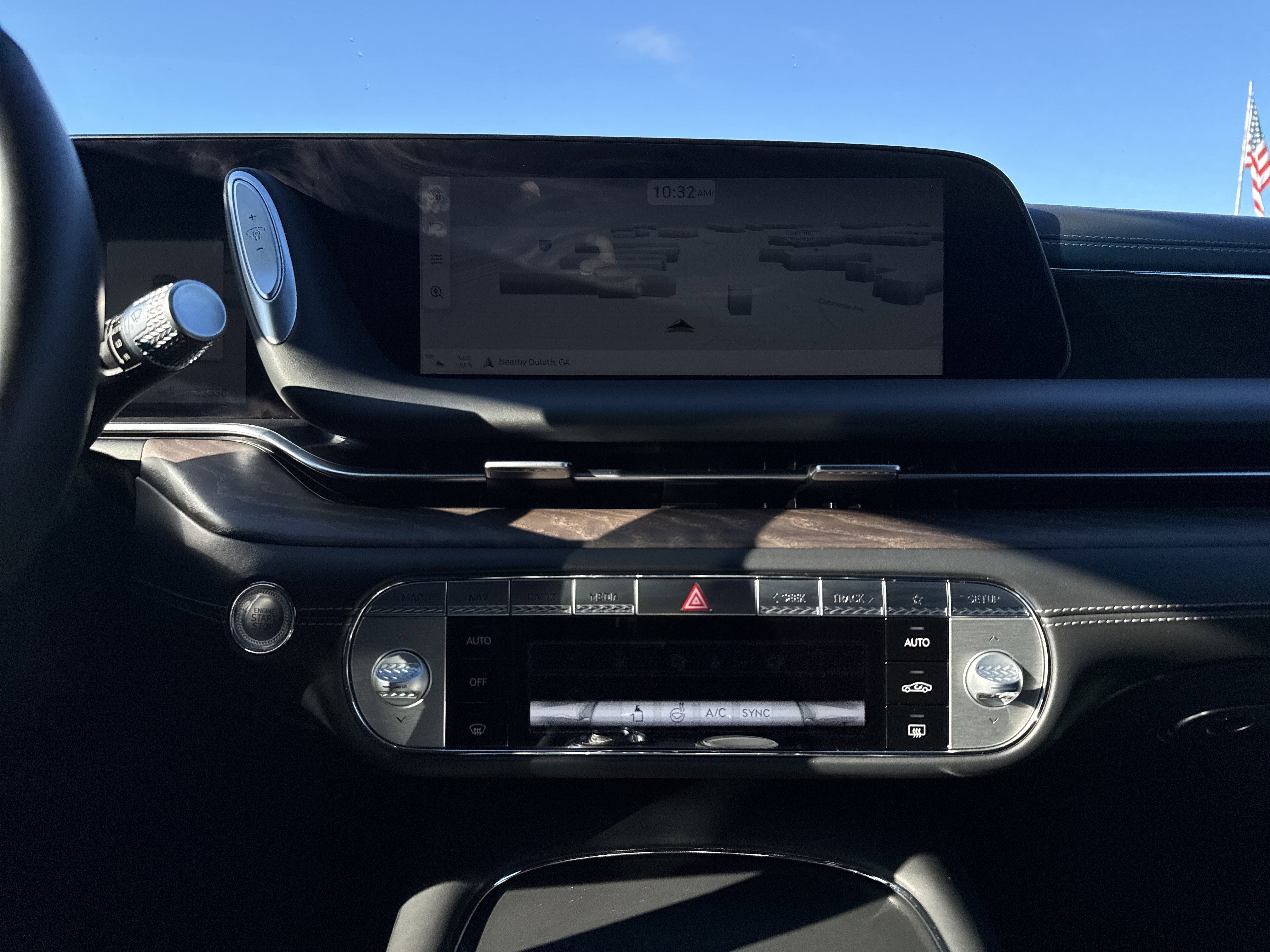 Used 2023 Genesis G90 3.5T image 30