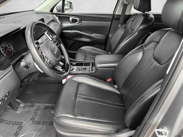 Used 2023 Kia Sorento EX AWD/4WD image 10