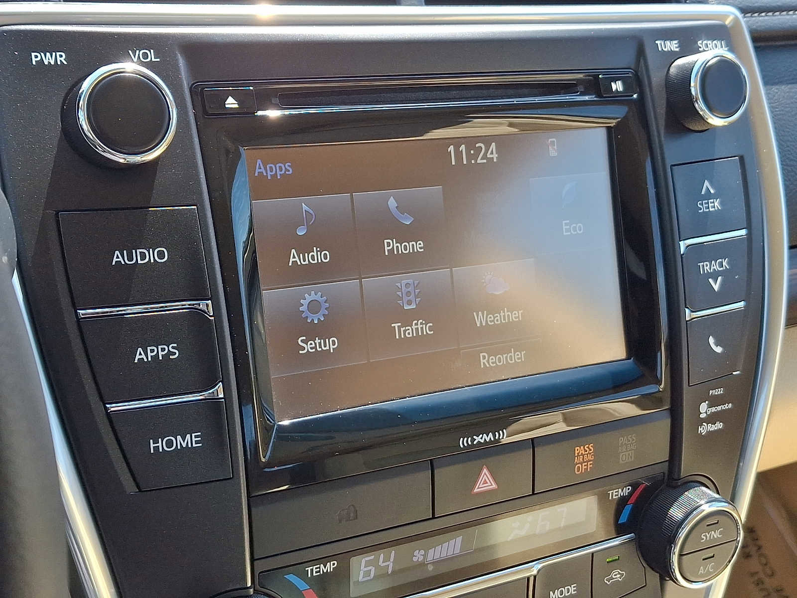 Used 2016 Toyota Camry XLE FWD image 26