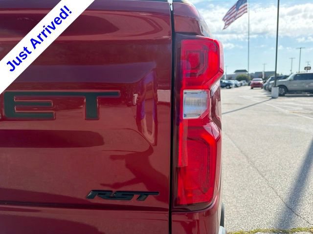 Used 2022 Chevrolet Silverado 1500 RST w/ LPO, Blackout Package AWD/4WD image 17
