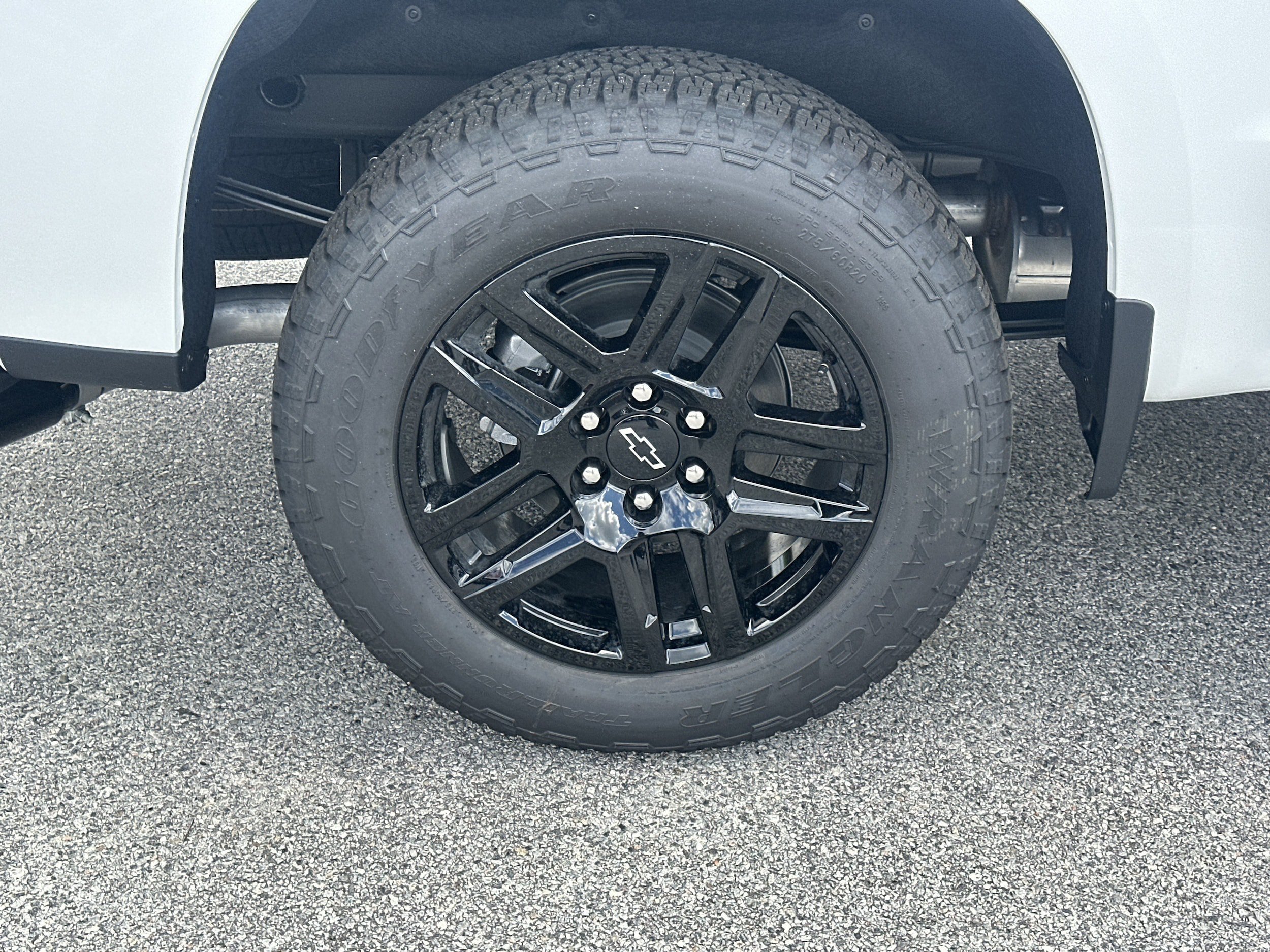 New 2026 Chevrolet Silverado 1500 Custom w/ Turbomax Blackout Package AWD/4WD image 17