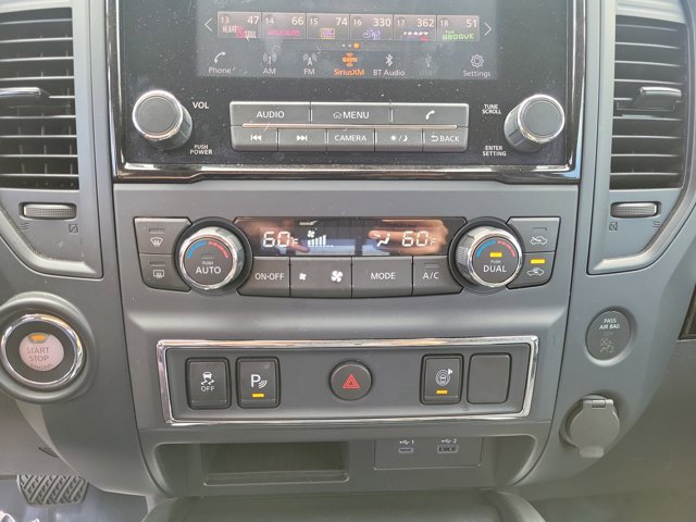 Used 2024 Nissan Titan SV w/ SV Convenience Package image 36