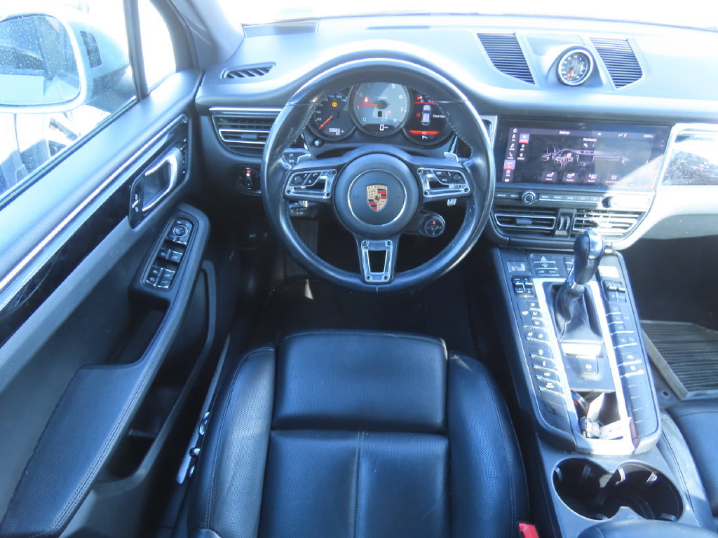 Used 2020 Porsche Macan S AWD/4WD image 5