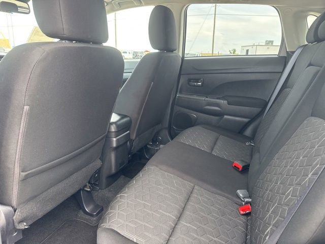 Used 2024 Mitsubishi Outlander Sport ES AWD/4WD image 21