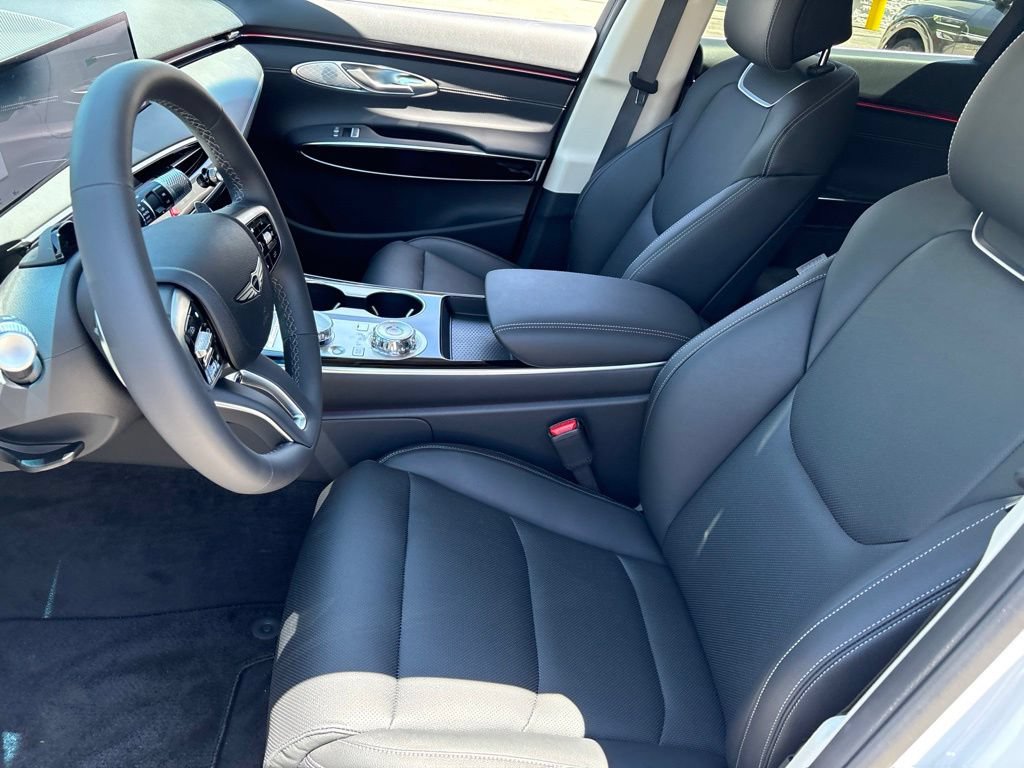 New 2026 Genesis GV70 2.5T AWD/4WD image 9