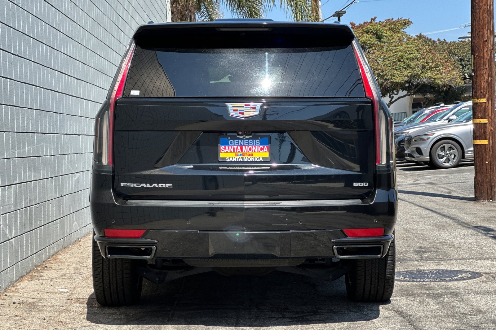 Used 2023 Cadillac Escalade Sport AWD/4WD image 5